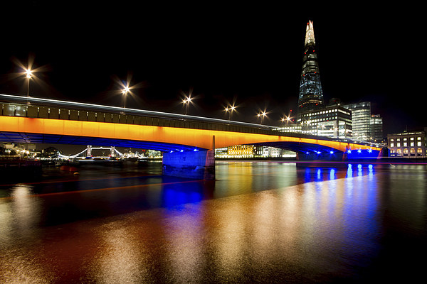 The Shard Picture Board by Oxon Images