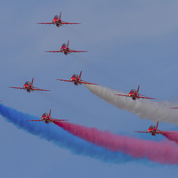 Buy canvas prints of Red Arrows formation by Oxon Images