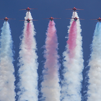 Buy canvas prints of Red Arrows loop by Oxon Images