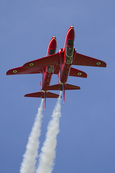  Red Arrows Synchro Pair Picture Board by Oxon Images
