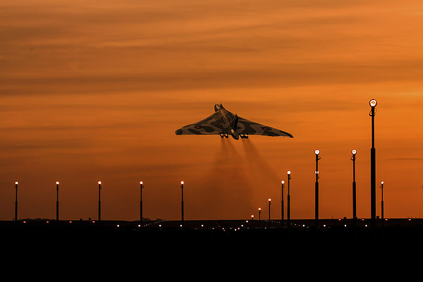  Vulcan Bomber sunset take off Picture Board by Oxon Images