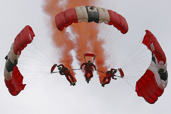  Sky Dive team Picture Board by Oxon Images