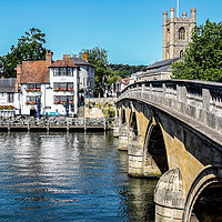 Buy canvas prints of Henley The Angel on the Bridge by Oxon Images