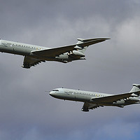 Buy canvas prints of Vickers VC10 Final flight Brize Norton by Oxon Images