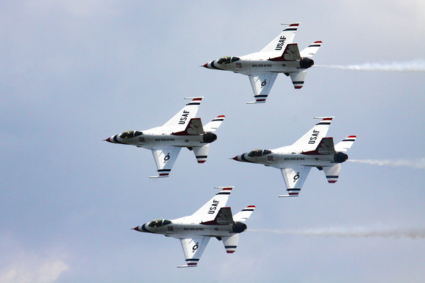 USAF Thunderbirds display Picture Board by Oxon Images
