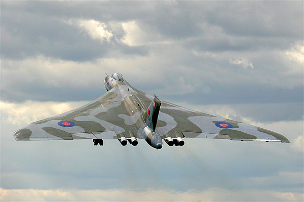 Vulcan To The Skies Picture Board by Oxon Images