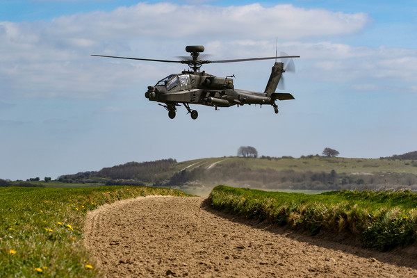 Army Air Corps Apache SPTA Picture Board by Oxon Images