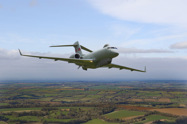 5 Squadron Sentinel R1 Airborne Picture Board by Oxon Images