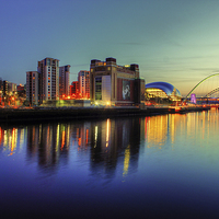 Buy canvas prints of  Reflecting on the Tyne by Toon Photography