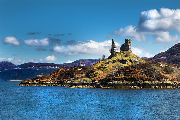 Castle Moil, Kyleakin, Scotland. Picture Board by David Hare