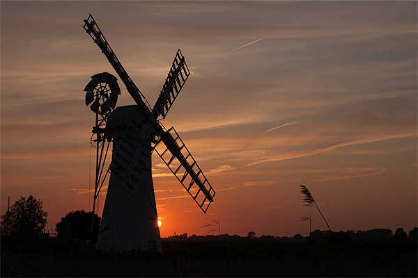 Sundown - Norfolk Broads Picture Board by Simon Wrigglesworth