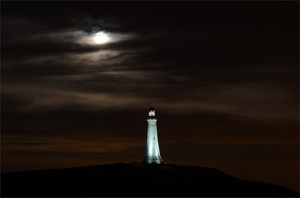 Super Moon & Hoad Monument at Night Picture Board by Paul Leviston