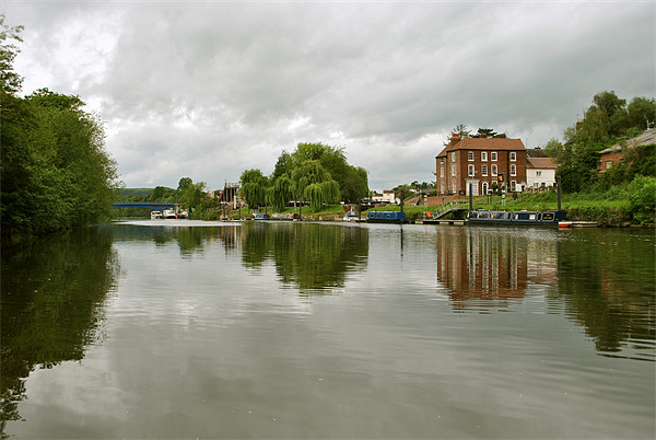 Approaching Stourport Picture Board by graham young