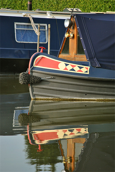 Narrowboat at Cooks Wharf Picture Board by graham young