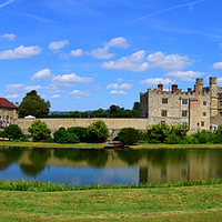 Buy canvas prints of Leeds Castle Panorama by Chris Thaxter