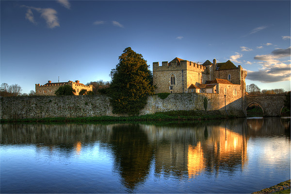 Evening Sun over Leeds Castle Picture Board by Chris Thaxter