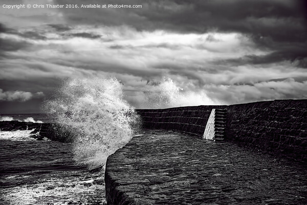 Waves over the Cobb Picture Board by Chris Thaxter