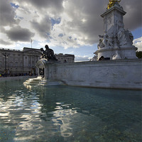 Buy canvas prints of Buckingham Palace by Darren Burroughs