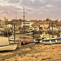 Buy canvas prints of Wells Next To Sea by Darren Burroughs
