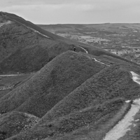 Buy canvas prints of Rushup Edge To Mam Tor by Darren Burroughs