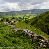 Buy canvas prints of Above Cavedale by Darren Burroughs
