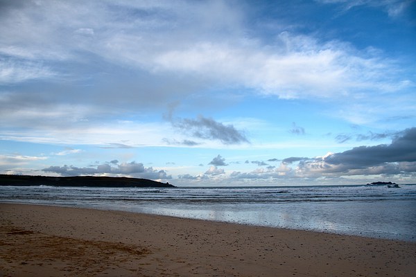 Blue Skies at Harlyn Bay, Cornwall Picture Board by Samantha Higgs