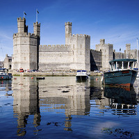 Buy canvas prints of  Caernarfon Castle, Wales by Jennifer Mannion