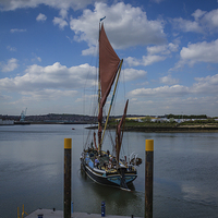 Buy canvas prints of Edith May Thames Barge by Dawn O'Connor