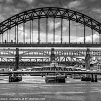 Buy canvas prints of 4 Bridges across the Tyne by colin ashworth