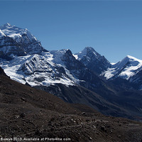 Buy canvas prints of Approaching Thorung La, Annapurna Circuit, Nepal by Serena Bowles