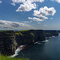 Buy canvas prints of Rundgang an den Cliffs of Moher by Thomas Schaeffer