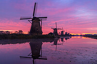 Click to show how this picture will look as a piece of wall art