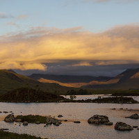 Buy canvas prints of Sunrise im Rannoch Moor, Glencoe Nationalpark by Thomas Schaeffer