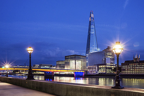 The Shard Picture Board by Keith Thorburn EFIAP/b