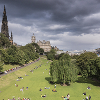Buy canvas prints of Edinburgh   by Keith Thorburn EFIAP/b