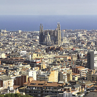 Buy canvas prints of La Sagrada Família by Matthew Bates