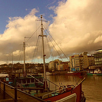 Buy canvas prints of Bristol Dockside Midwinter. by Heather Goodwin