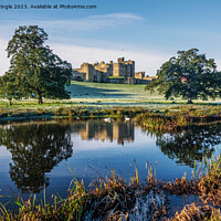 Buy canvas prints of Alnwick Castle by David Pringle