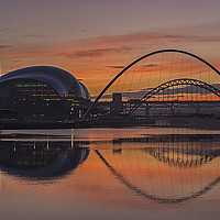 Buy canvas prints of River Tyne Sunset by David Pringle