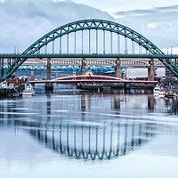 Buy canvas prints of Tyne Bridge by David Pringle