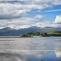 Buy canvas prints of Castle Stalker Argyll and Bute by Lynn Bolt