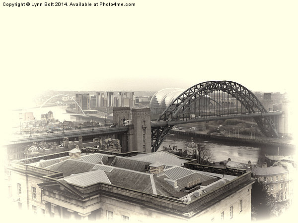 The Tyne Picture Board by Lynn Bolt