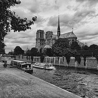 Buy canvas prints of Notre Dame Paris by Lynn Bolt