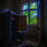 Buy canvas prints of Its empty by Nathan Wright