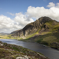 Buy canvas prints of Tryfan from Pen yr Ole Wen by Rory Trappe