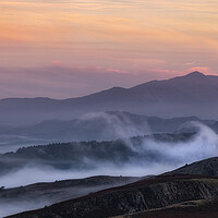 Buy canvas prints of Yr Wydffa at Dawn by Rory Trappe