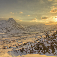 Buy canvas prints of March sunset - Ogwen valley by Rory Trappe