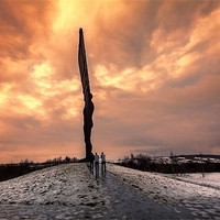 Buy canvas prints of Angel of the North by Northeast Images