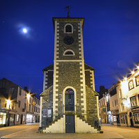 Buy canvas prints of Moot Hall Keswick by Jason Connolly