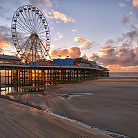 Buy canvas prints of Central Pier Sunset by Jason Connolly